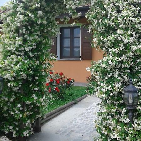 Agriturismo Cascina Aguzza Оледжо Екстериор снимка