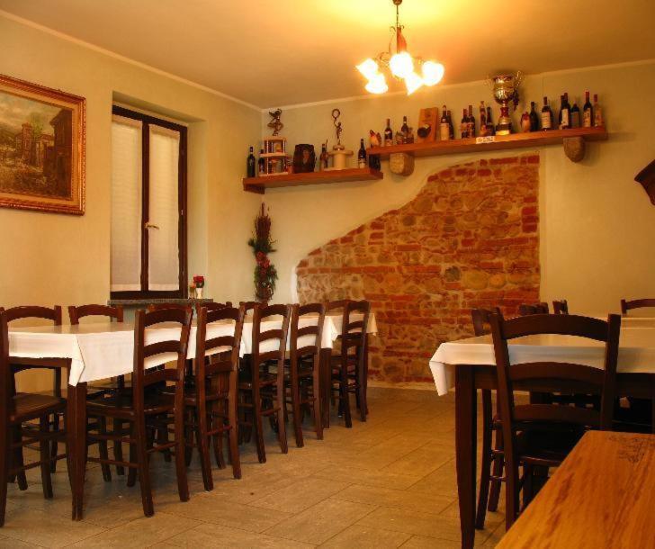 Agriturismo Cascina Aguzza Оледжо Екстериор снимка
