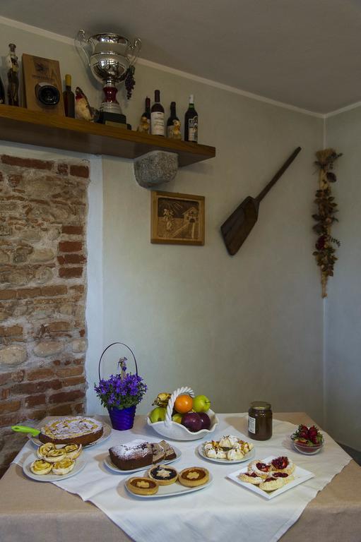 Agriturismo Cascina Aguzza Оледжо Екстериор снимка