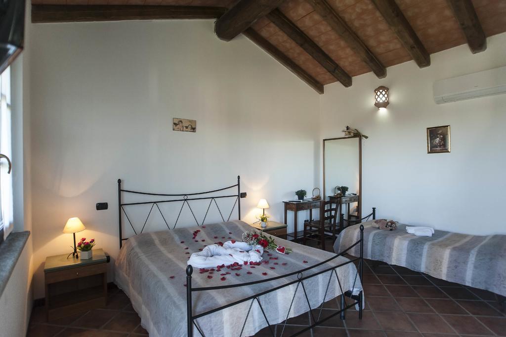 Agriturismo Cascina Aguzza Оледжо Екстериор снимка