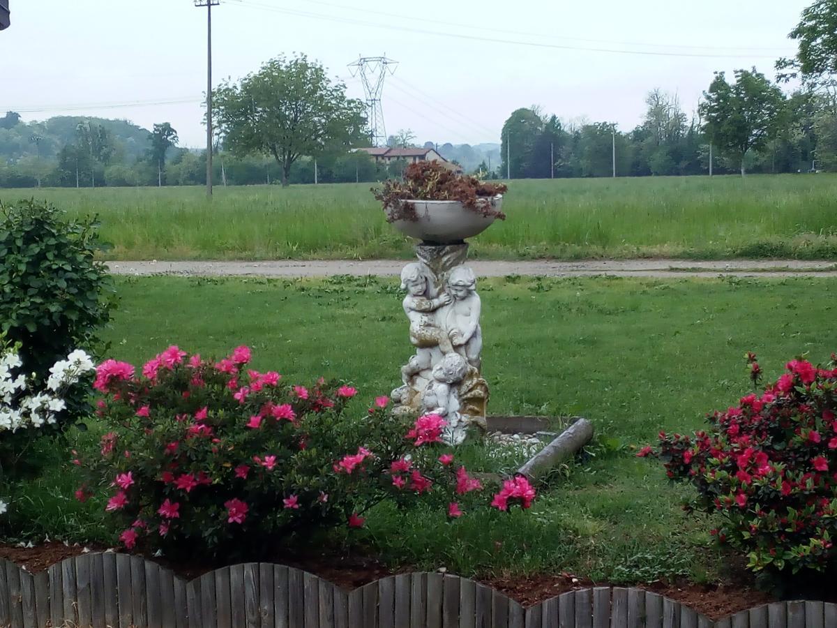 Agriturismo Cascina Aguzza Оледжо Екстериор снимка